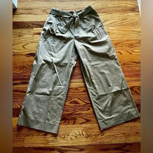 J. Crew - Black Label Khaki Paper bag wide-leg cropped pant - size 2